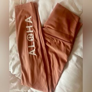 RARE Aloha Lululemon Align Leggings